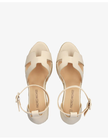 Sandalo color crema tenue con zeppa in juta numeri piccoli