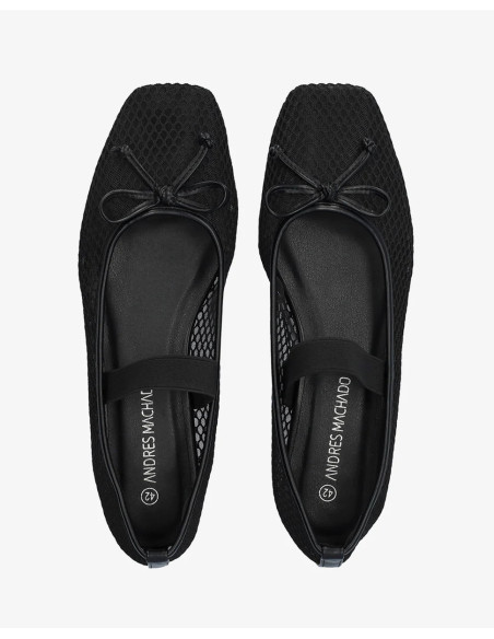 Ballerina in Rete Nera