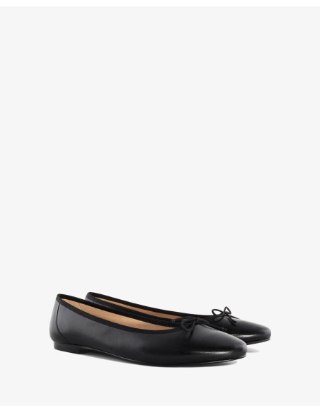 Ballerina in Vera Pelle Nera