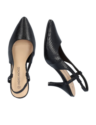 Décolleté Chanel Nero con punta fine piccoli e grandi numeri donna