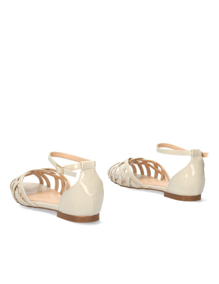 SANDALO BASSO IN VERNICE BEIGE CHIUSO IN PUNTA PICCOLI E GRANDI NUMERI