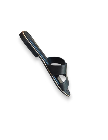 Ciabattina in Pelle Modello Hermes Nera